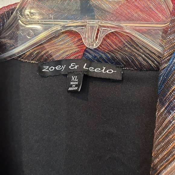 NWOT Zoey & Leelo Multi Colored Shimmering Top. - Picture 3 of 9